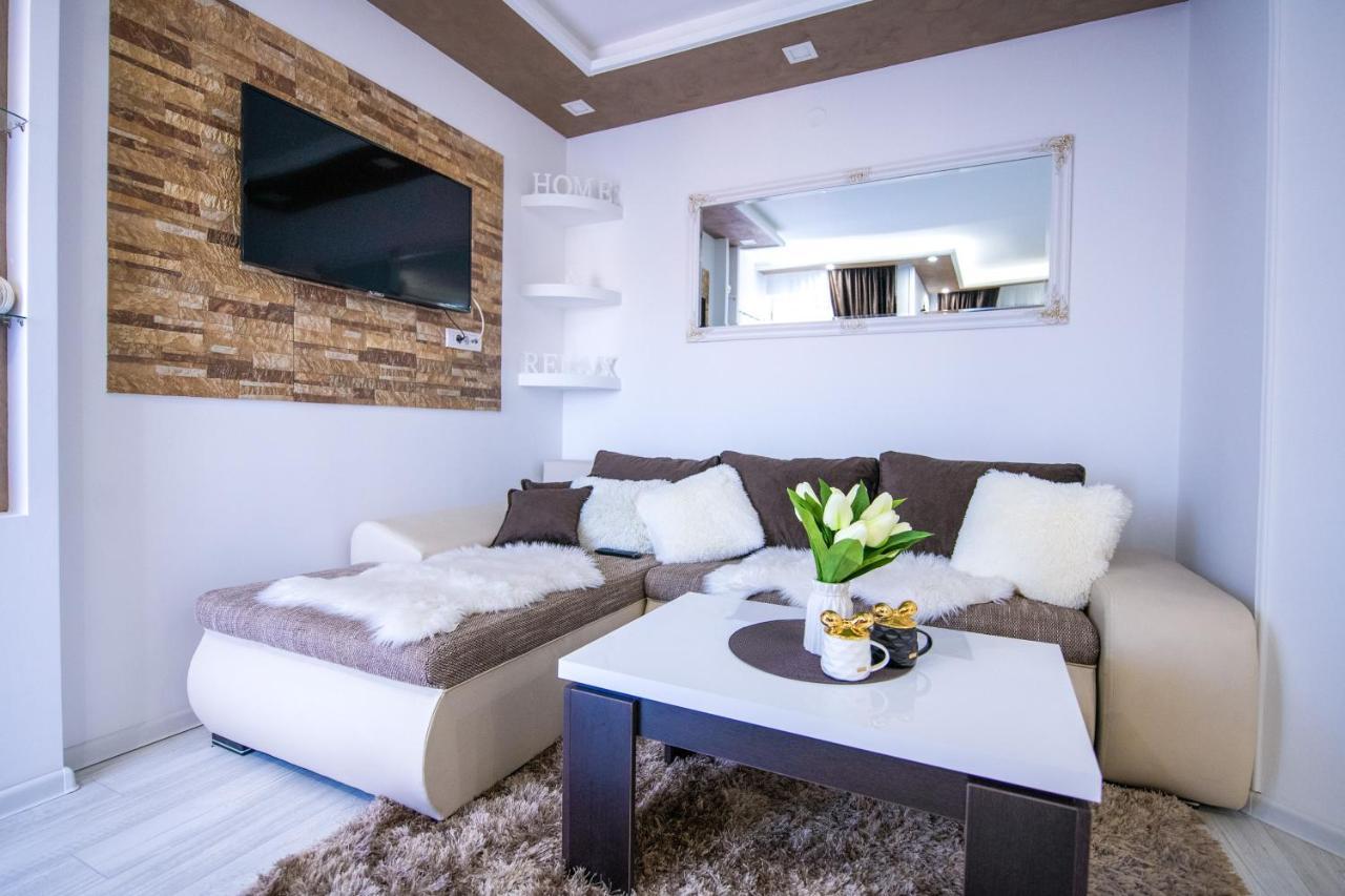 Apartman Nina II Сремска-Митровица Экстерьер фото